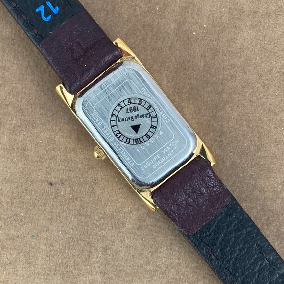 Vintage Gold Movado Esquire Small Swiss Tank Watch main image 5